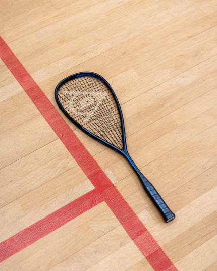 Dunlop Force 125 XT on court